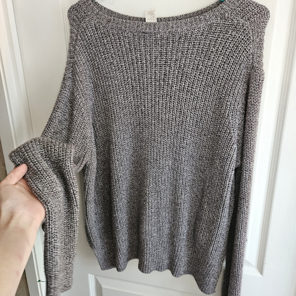 H&M Women's Gray Knit Sweater